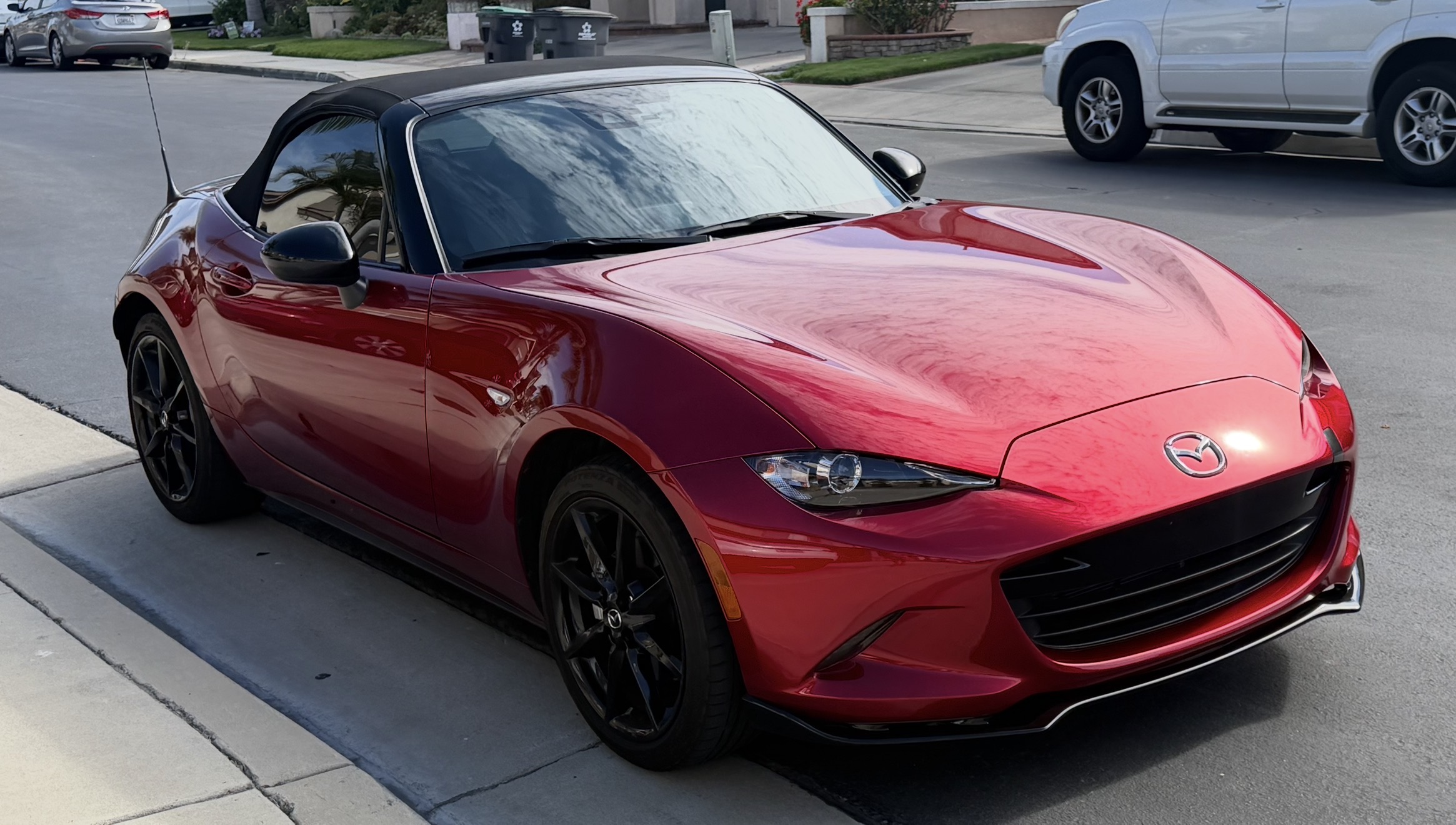 Used 2023 MAZDA MX-5 Miata Club RWD image 1