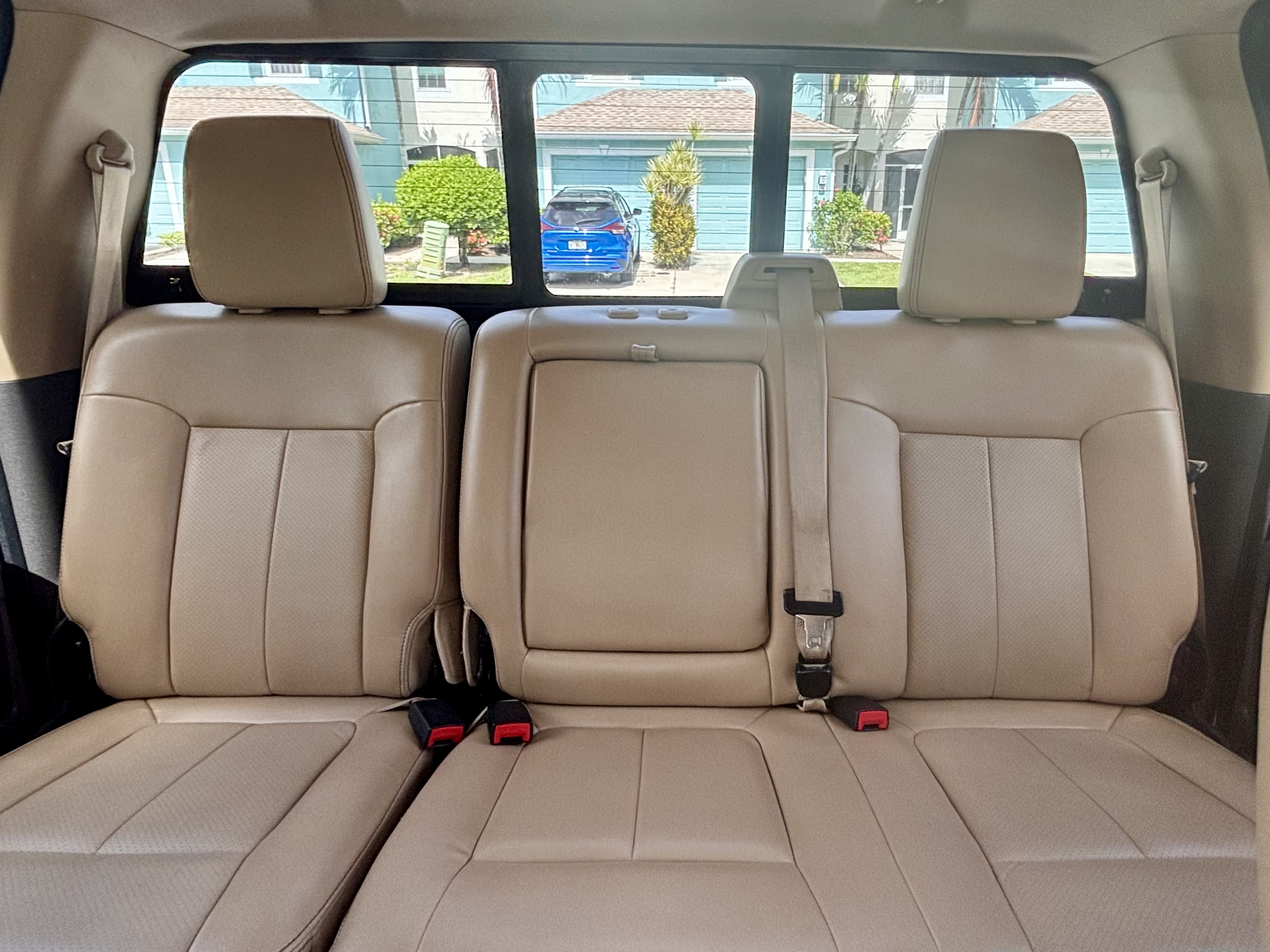 Used 2015 Ford F250 Lariat w/ Lariat Ultimate Package AWD/4WD image 5