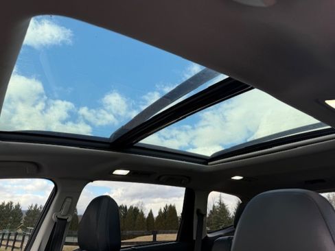 Used 2020 Subaru Ascent Limited w/ Technology Package image 4