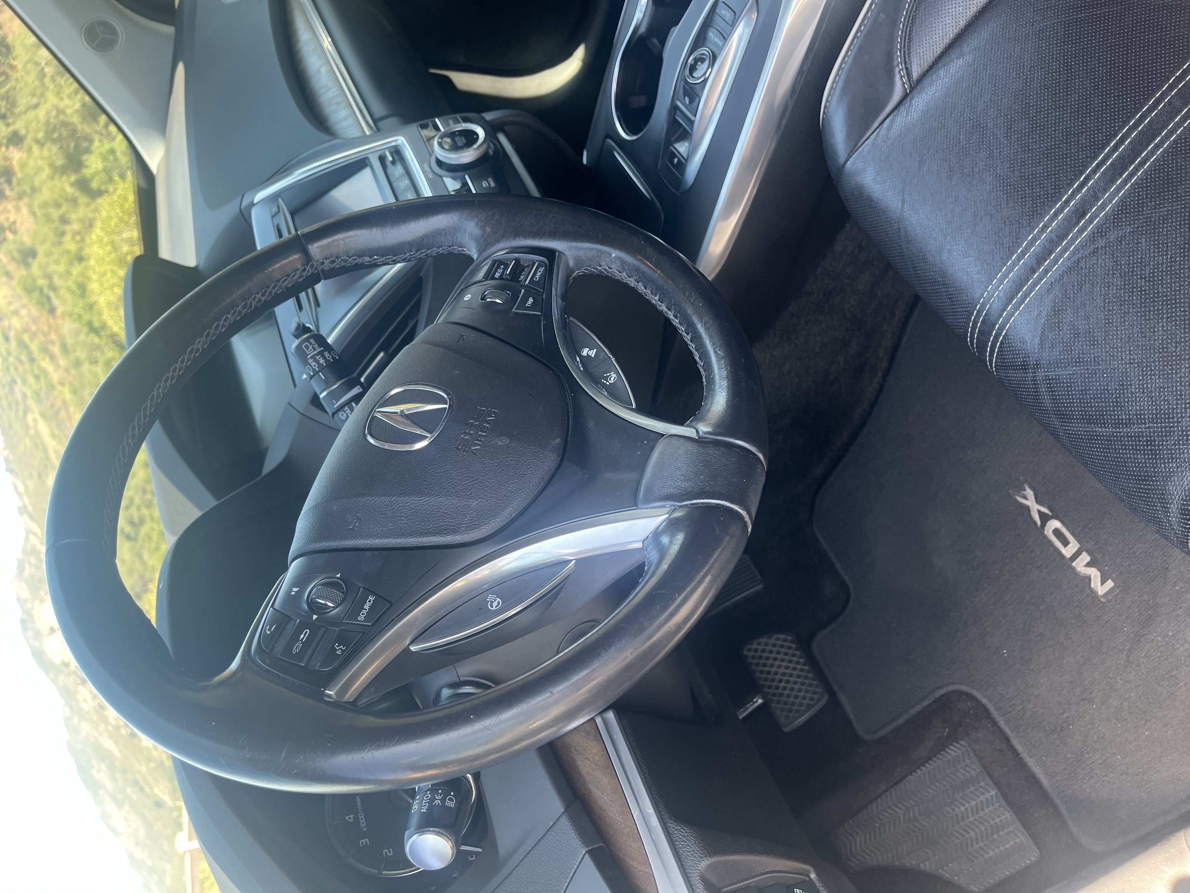Used 2018 Acura MDX FWD w/ Advance Package image 6