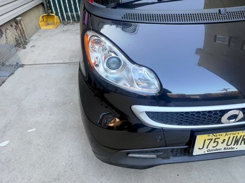 Used 2016 smart fortwo electric drive image 8