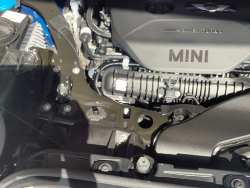 Used 2019 MINI Cooper Countryman S w/ Convenience Package AWD/4WD image 18