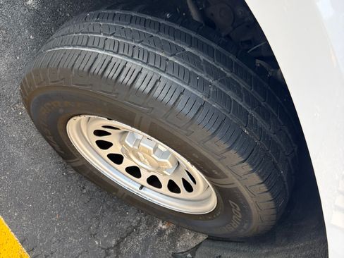 Used 2020 Chevrolet Silverado 1500 W/T w/ WT Value Package image 10