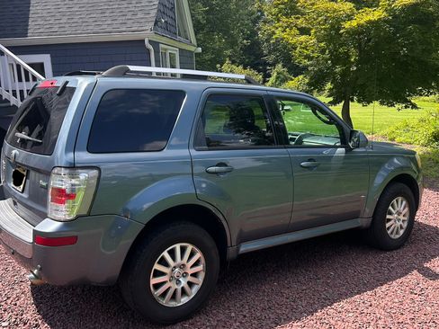 Used 2010 Mercury Mariner Premier AWD/4WD image 5