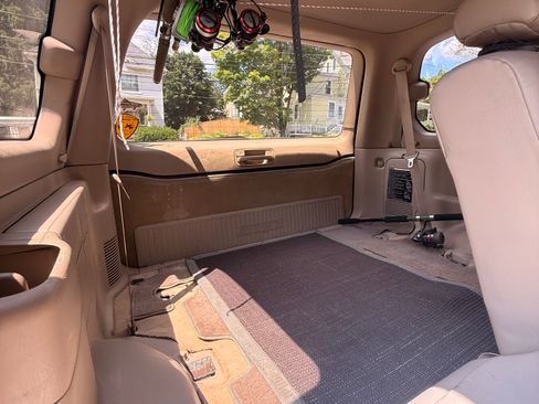 Used 2001 Lexus LX 470 4WD image 13