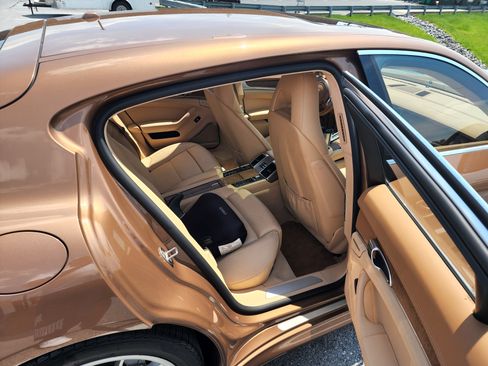 Used 2010 Porsche Panamera Turbo image 6