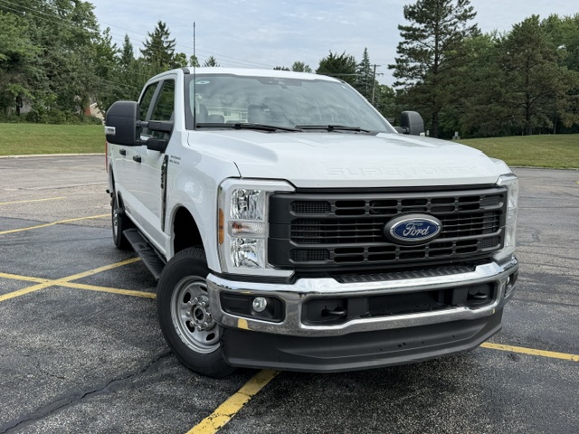 Used 2024 Ford F250 XL w/ XL Driver Assist Package AWD/4WD image 1