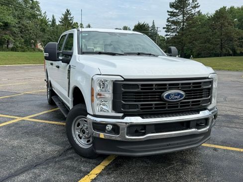 Used 2024 Ford F250 XL w/ XL Driver Assist Package AWD/4WD image 1