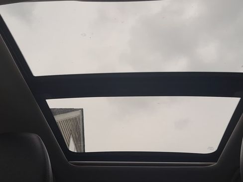 Used 2015 Nissan Rogue SL w/ SL Premium Package image 14