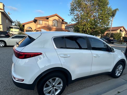Used 2019 Kia Sportage LX FWD image 10