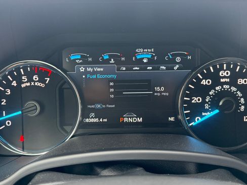 Used 2019 Ford F150 Platinum w/ Equipment Group 701A Luxury image 10