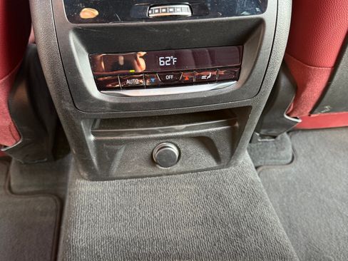 Used 2019 BMW X4 M40i image 11