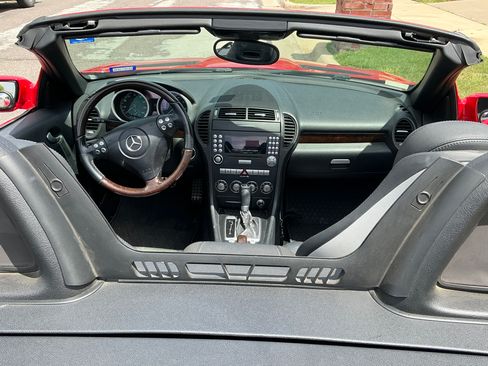 Used 2007 Mercedes-Benz SLK 280 image 8
