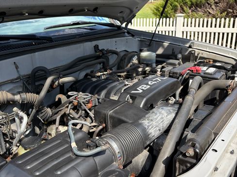 Used 2007 Toyota Sequoia SR5 image 11