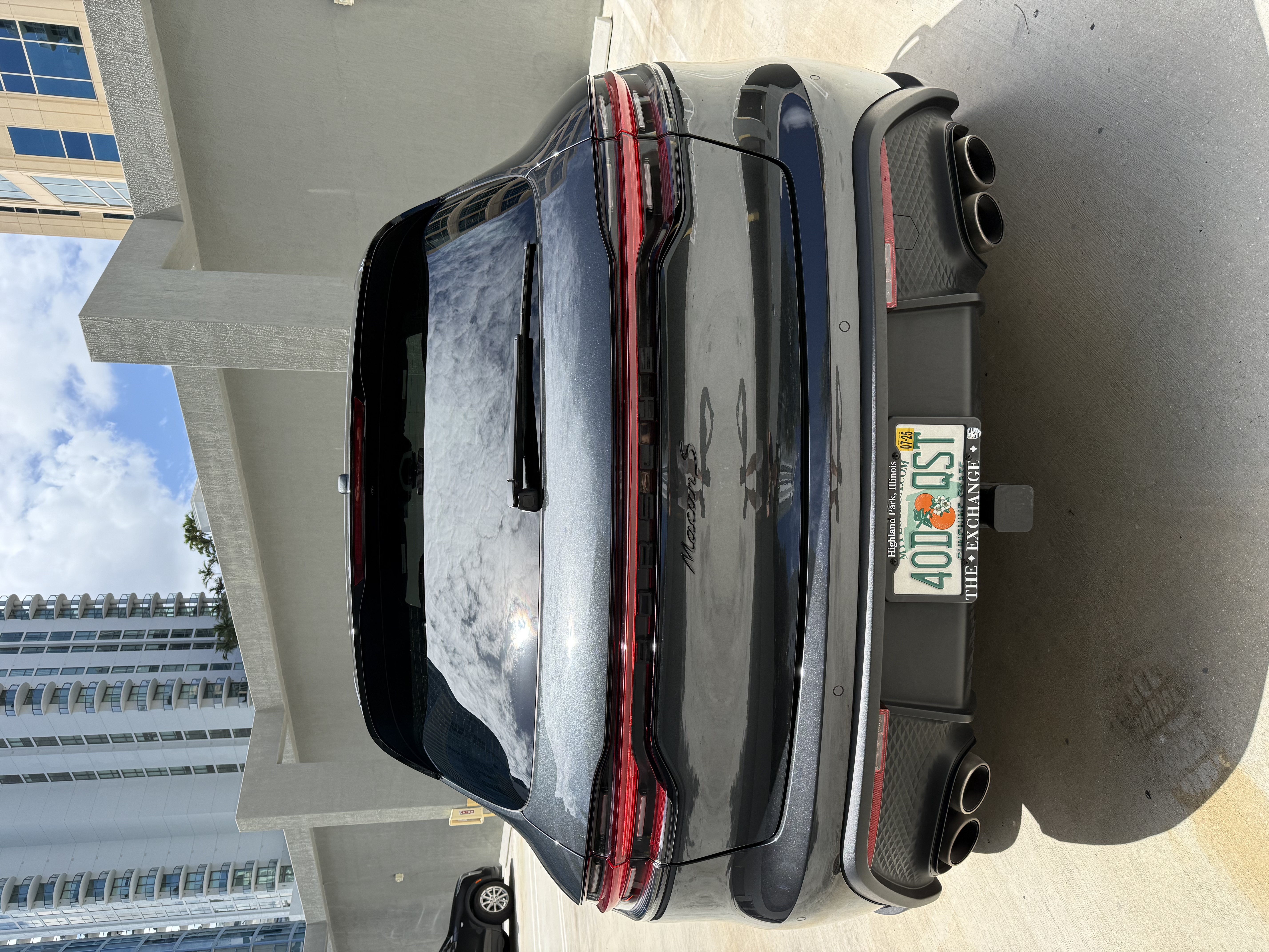 Used 2023 Porsche Macan S AWD/4WD image 5