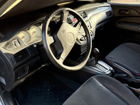 Used 2004 Mitsubishi Lancer LS FWD image 6