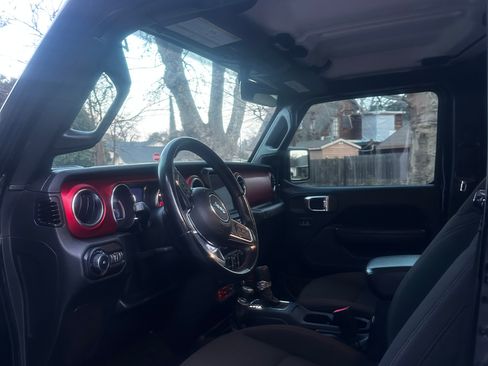 Used 2020 Jeep Wrangler Unlimited Rubicon image 6