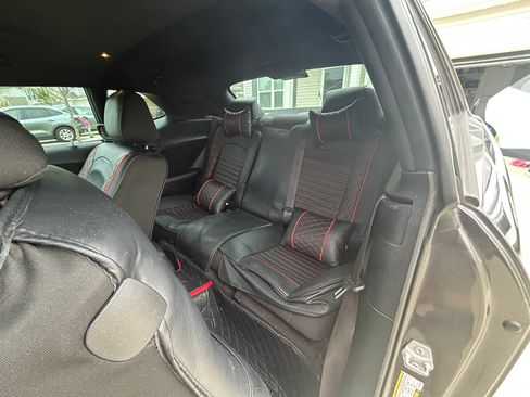 Used 2018 Dodge Challenger R/T w/ Sound Group RWD image 9