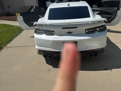 Used 2023 Chevrolet Camaro ZL1 RWD image 10