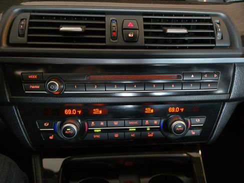 Used 2015 BMW 535i xDrive 535i xDrive Sedan 4D image 20