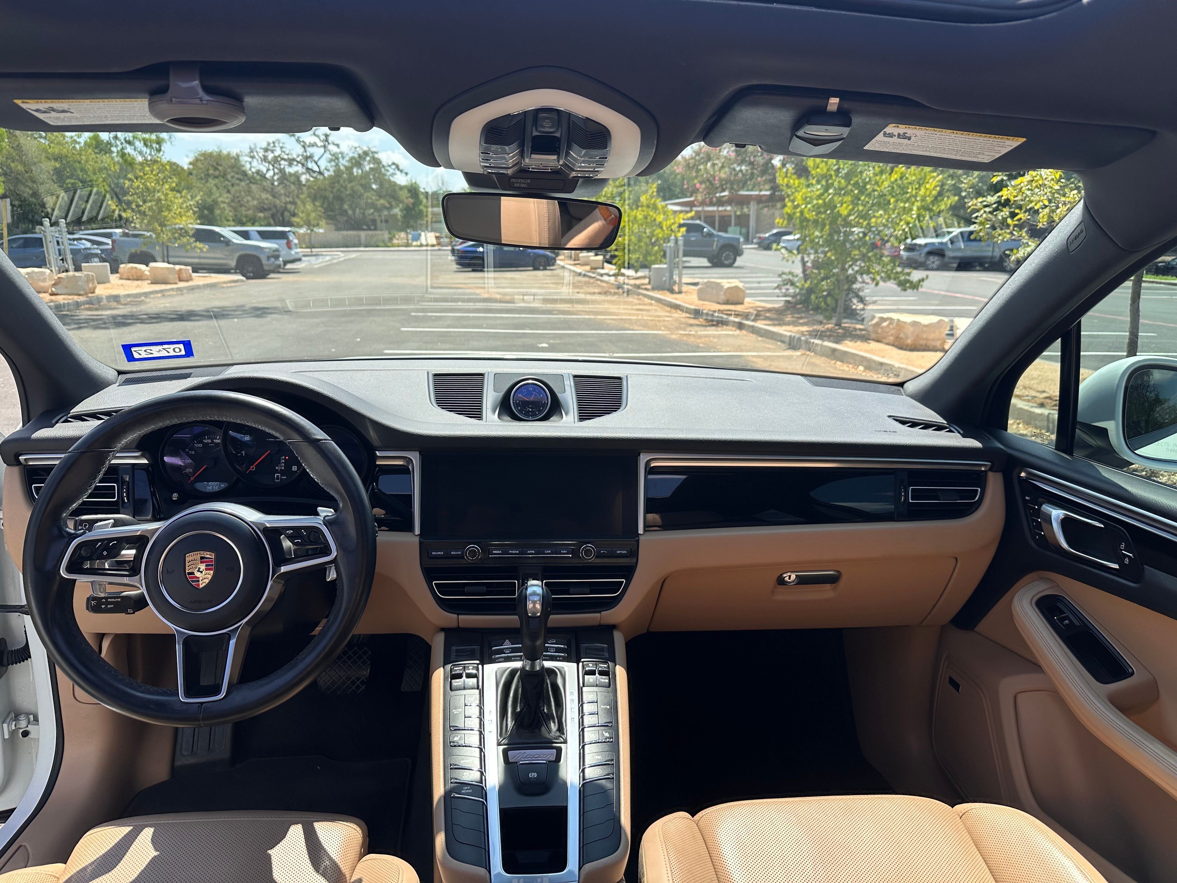 Used 2019 Porsche Macan AWD/4WD image 12