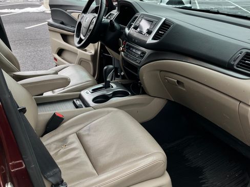 Used 2017 Honda Ridgeline RTL image 22