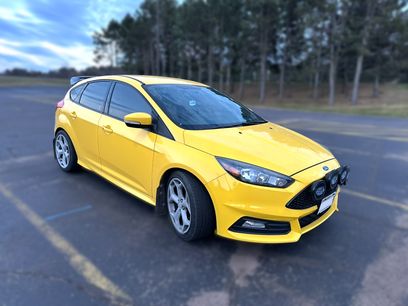 Used 2017 Ford Focus ST