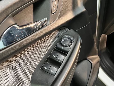 Used 2022 Chevrolet TrailBlazer LT w/ Convenience Package image 27