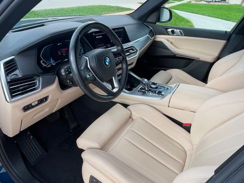 Used 2021 BMW X5 xDrive45e w/ Executive Package AWD/4WD image 6