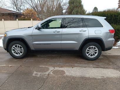 Used 2018 Jeep Grand Cherokee Laredo