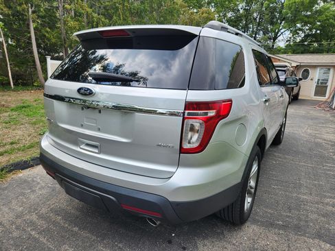 Used 2014 Ford Explorer Limited w/ Equipment Group 301A AWD/4WD image 6