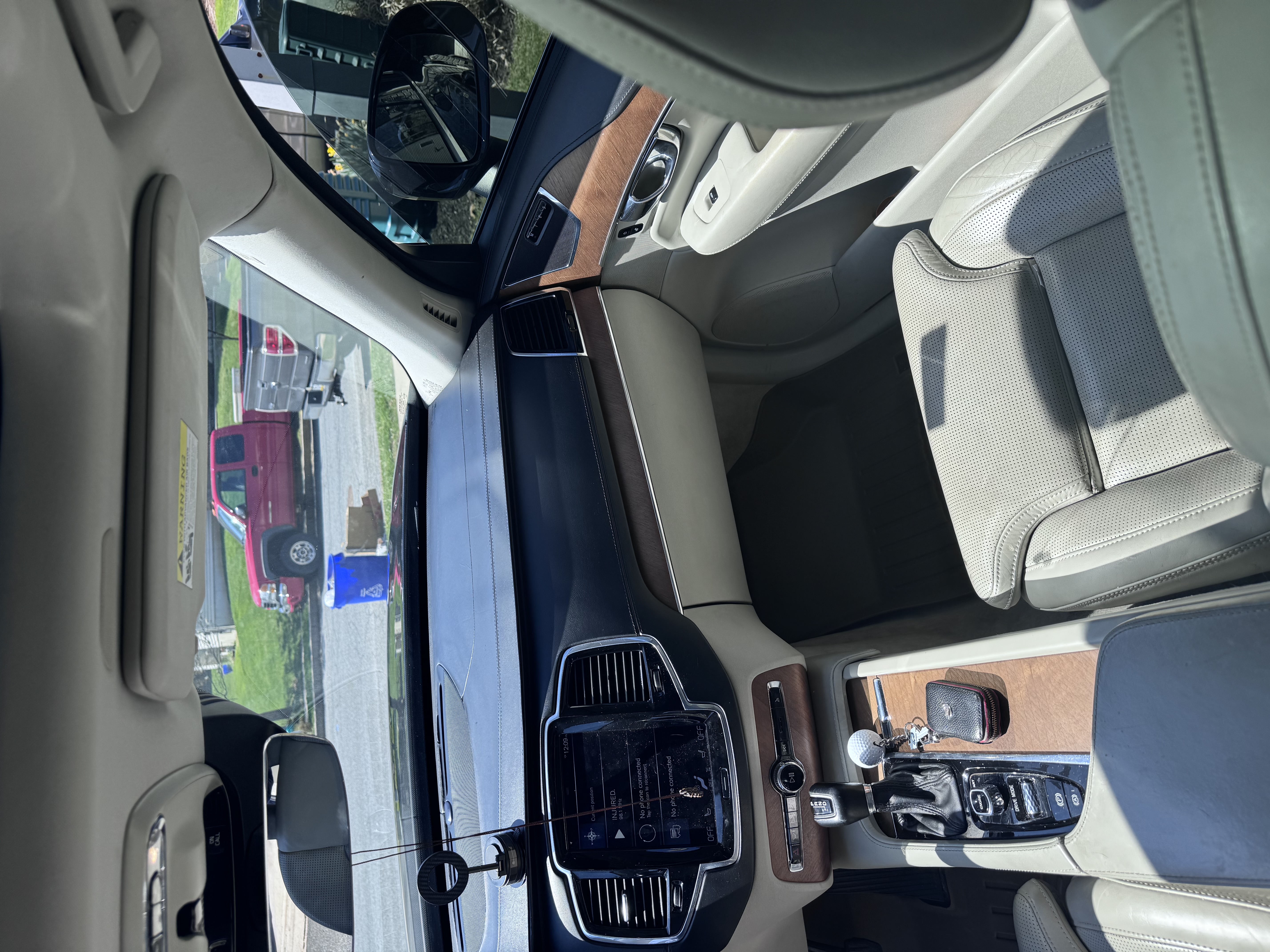 Used 2016 Volvo XC90 T6 Inscription AWD/4WD image 6