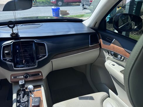 Used 2016 Volvo XC90 T6 Inscription image 6