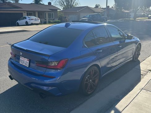 Used 2019 BMW 330i xDrive Sedan w/ M Sport Package image 11