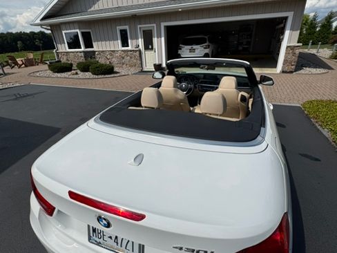 Used 2017 BMW 430i Convertible RWD image 15