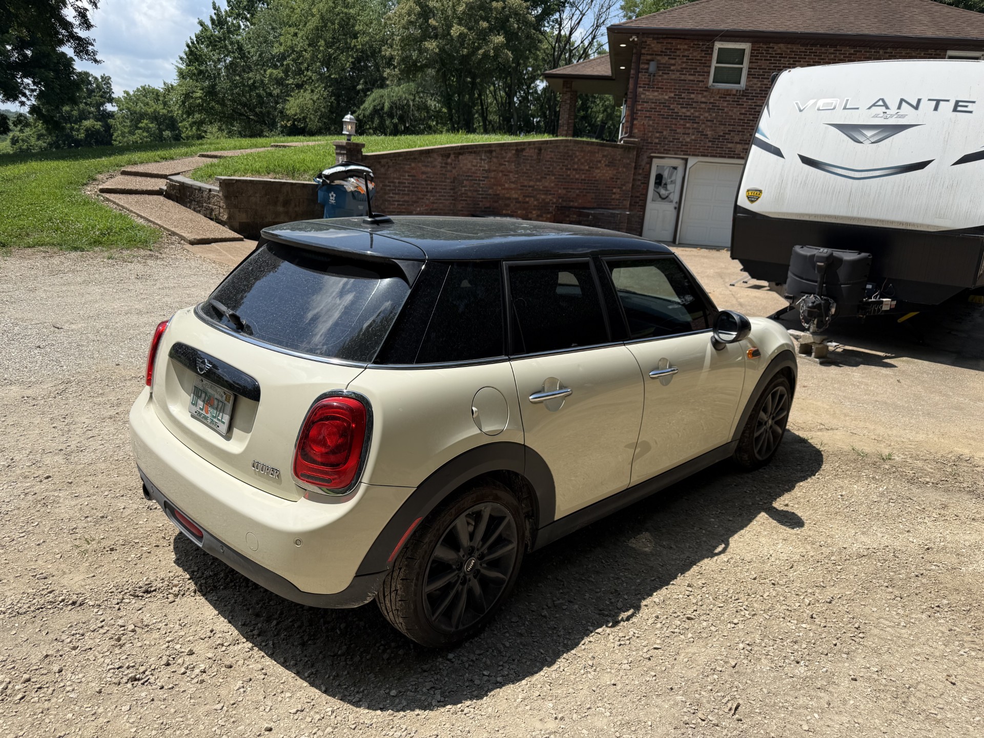 Used 2019 MINI Cooper 4-Door Hardtop FWD image 4