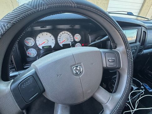 Used 2005 Dodge Ram 1500 Truck SLT w/ Trailer Tow Group image 4