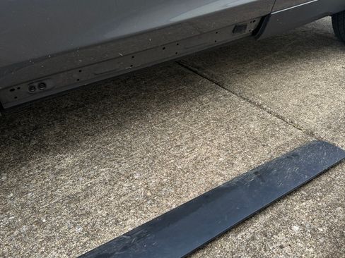 Used 2016 Land Rover Discovery Sport SE AWD/4WD image 21