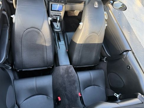 Used 2006 Porsche 911 Carrera 4 image 15