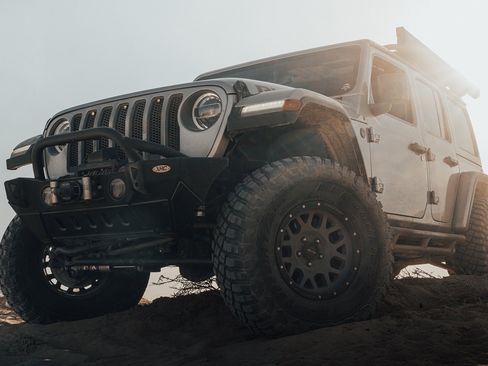 Used 2018 Jeep Wrangler Unlimited Rubicon AWD/4WD image 5
