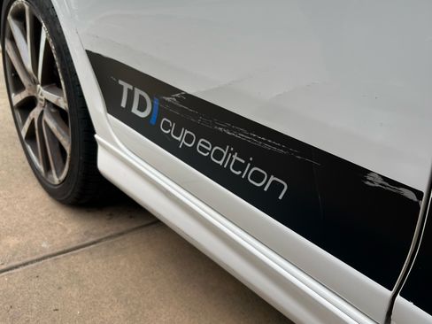 Used 2010 Volkswagen Jetta TDI Cup image 6