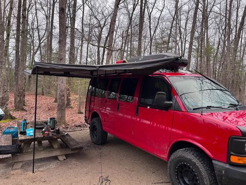 Used 2013 Chevrolet Express 1500 LS image 14
