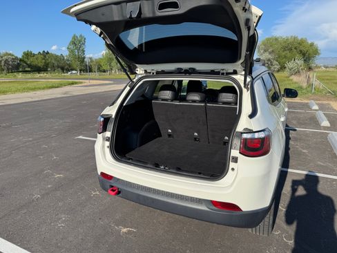 Used 2019 Jeep Compass Trailhawk AWD/4WD image 20
