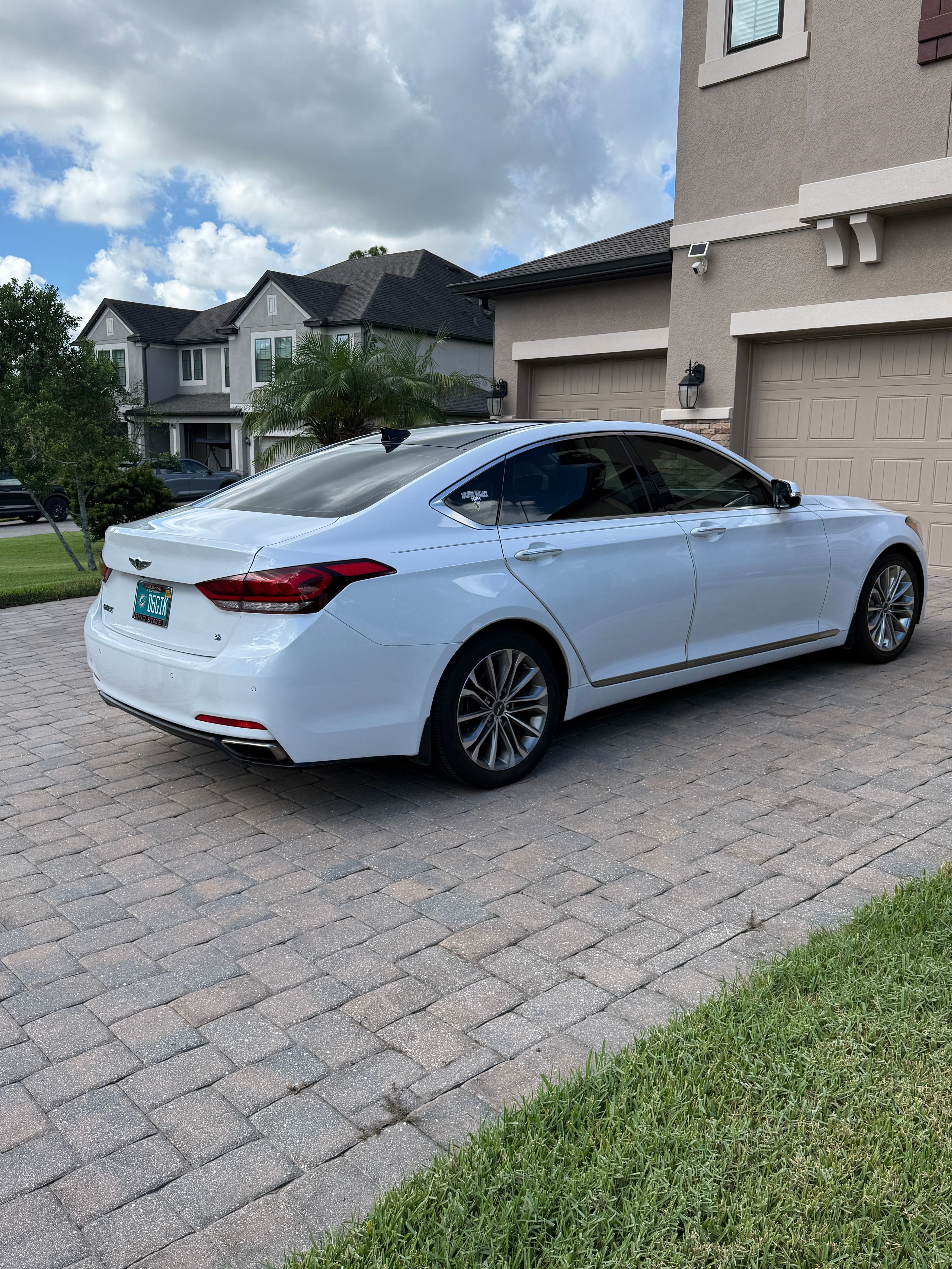 Used 2015 Hyundai Genesis 3.8 w/ Option Group 03 RWD image 5