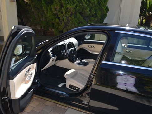 Used 2019 BMW 330i Sedan RWD image 5