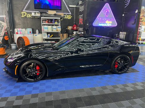 Used 2015 Chevrolet Corvette Stingray Coupe w/ 2LT Preferred Equipment Group image 6