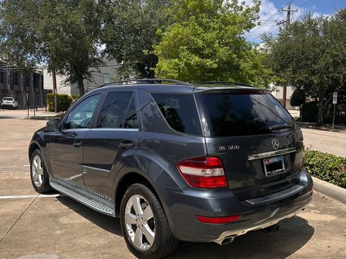 Used 2011 Mercedes-Benz ML 350 2WD image 8