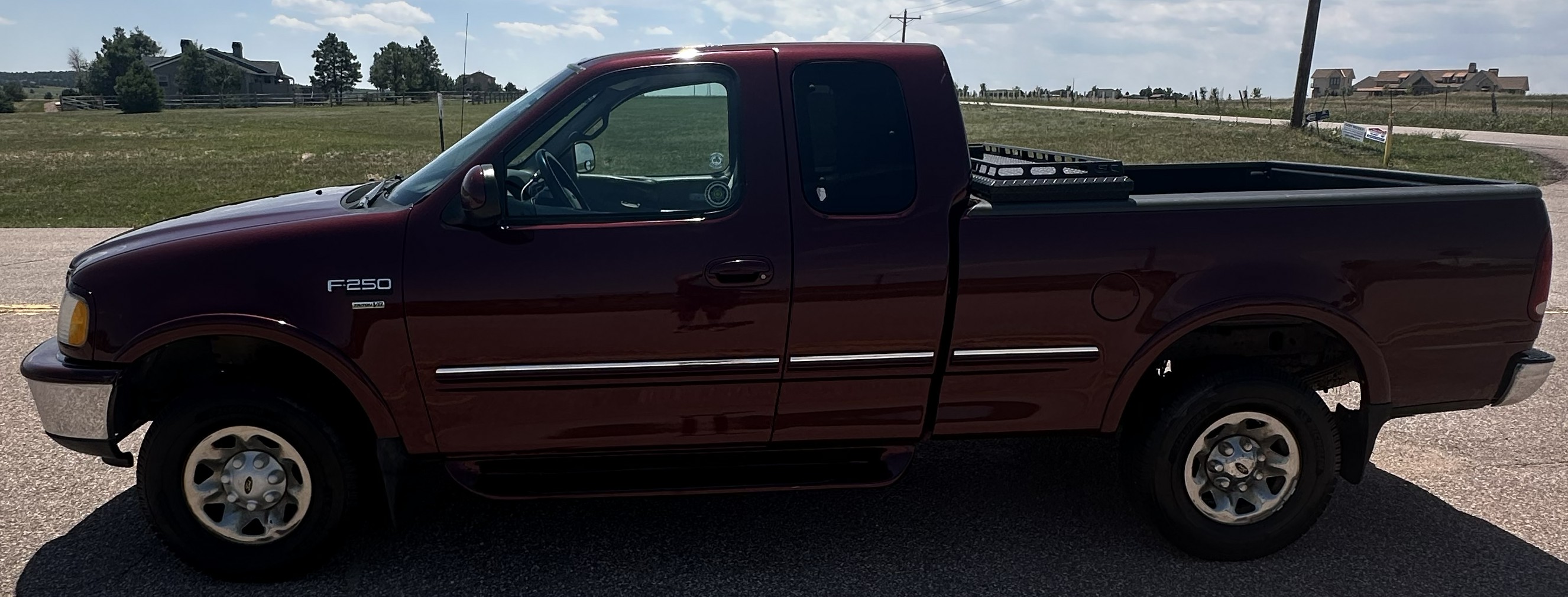 Used 1998 Ford F250 4x4 SuperCab image 1