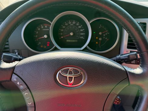 Used 2006 Toyota 4Runner Sport RWD image 10