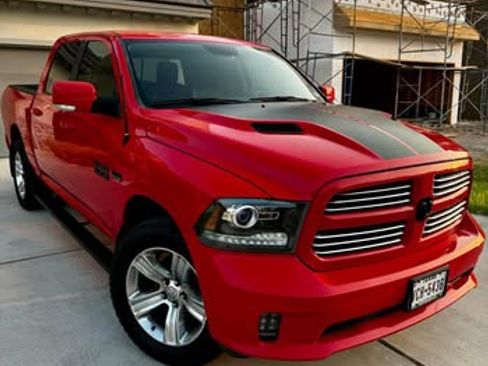 Used 2016 RAM 1500 Sport w/ Comfort Group image 1